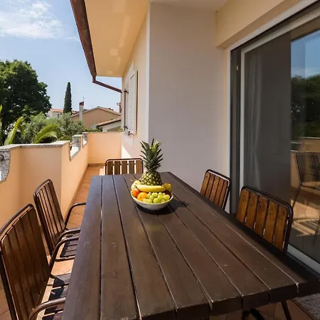 Emil Apartment Pula
