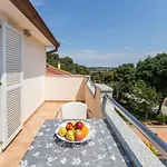 Apartment Emil Pula