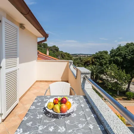 Apartman Emil Pula